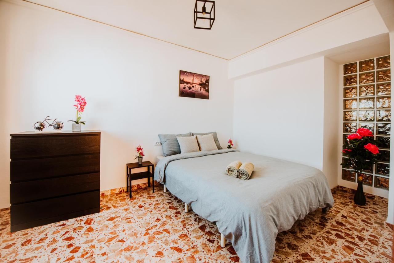 La Perla Del Puerto Apartment Gandia Bagian luar foto
